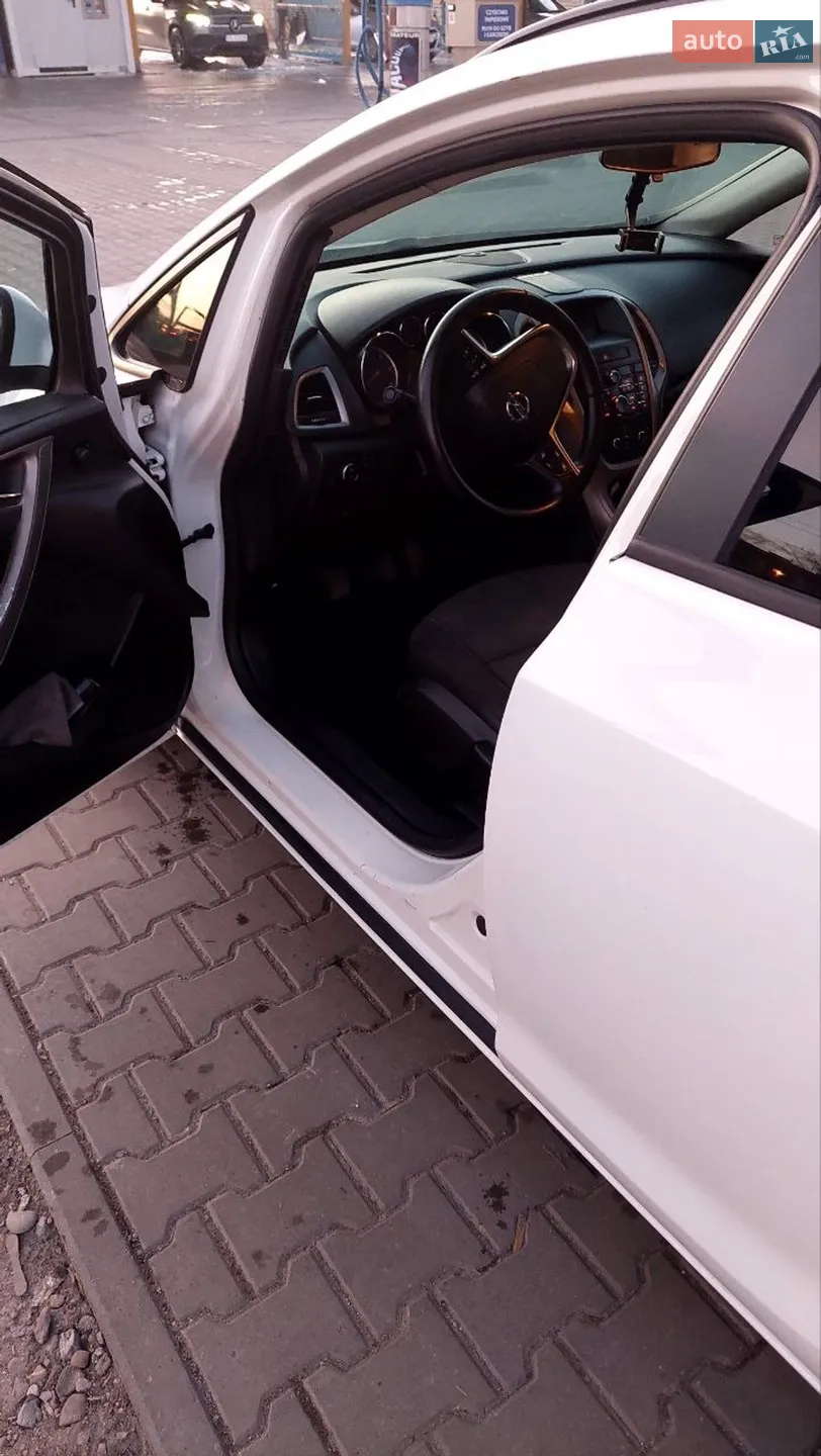 2012 Opel Astra - мініатюра 6