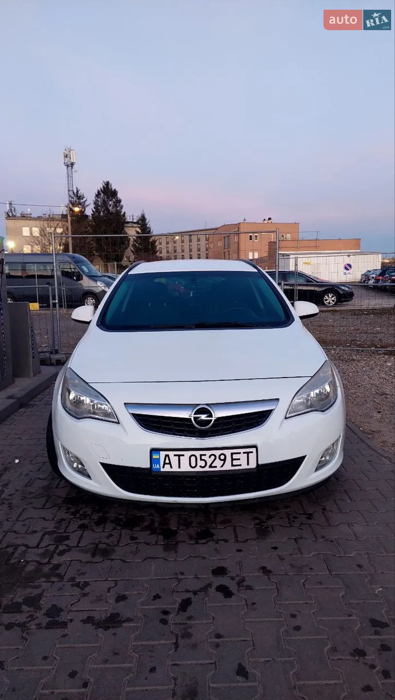 2012 Opel Astra - мініатюра 9
