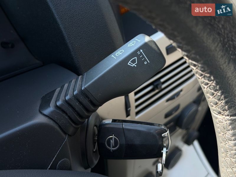 Універсал Opel Astra 2008 в Шептицькому