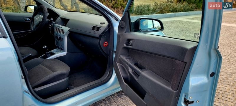 Універсал Opel Astra 2009 в Дніпрі фото 15 Універсал Opel Astra 2009 в Дніпрі