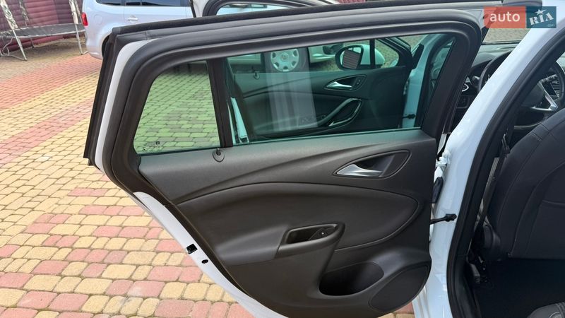 Универсал Opel Astra 2020 в Хмельницком