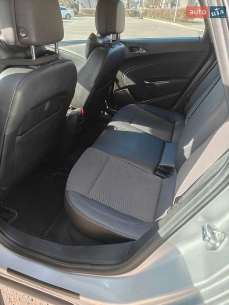 Хетчбек Opel Astra 2010 в Черкасах