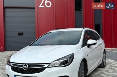 Универсал Opel Astra 2016 в Львове