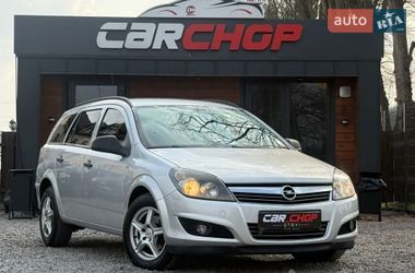 Универсал Opel Astra 2010 в Стрые