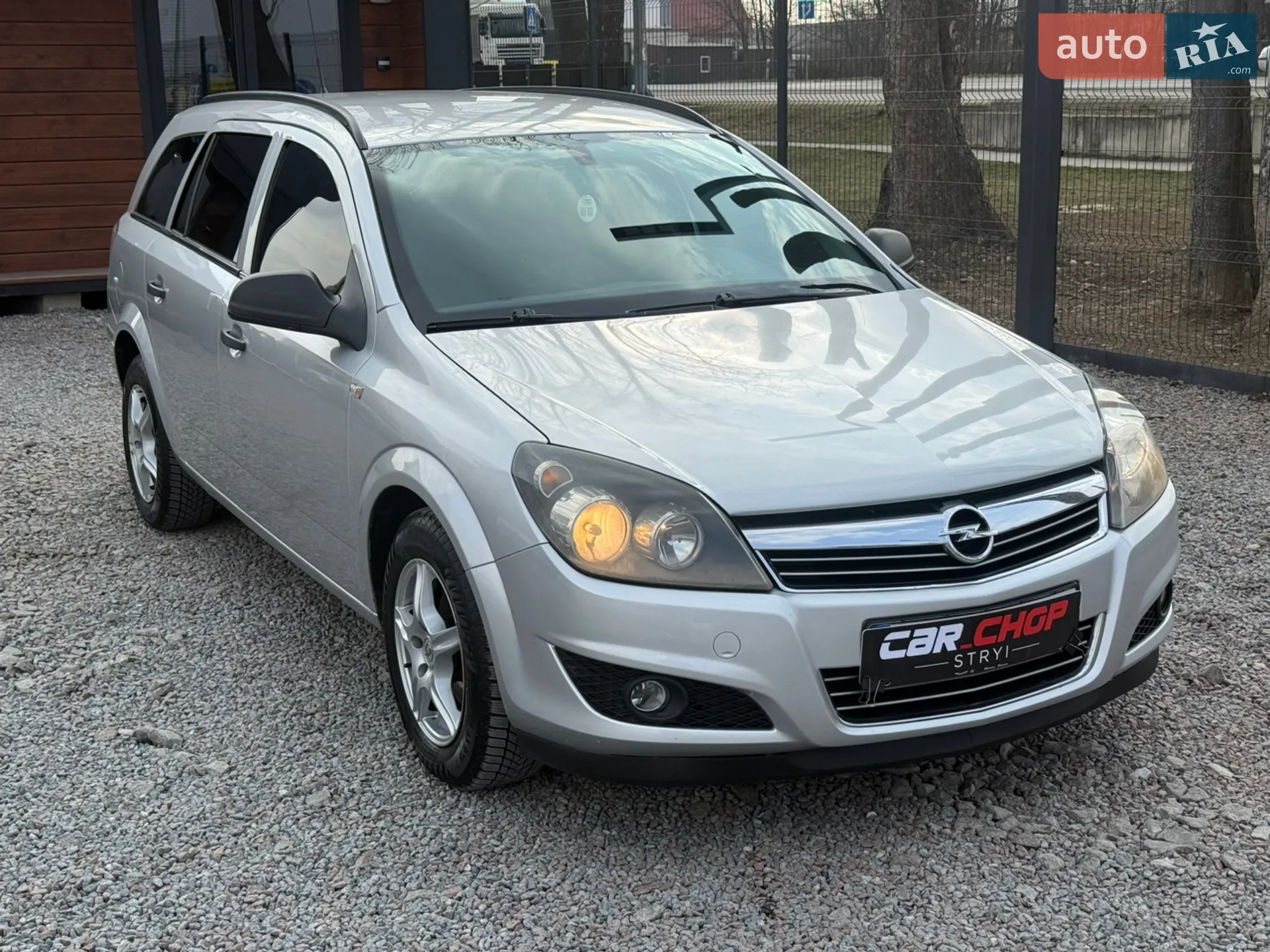 2010 Opel Astra - мініатюра 19