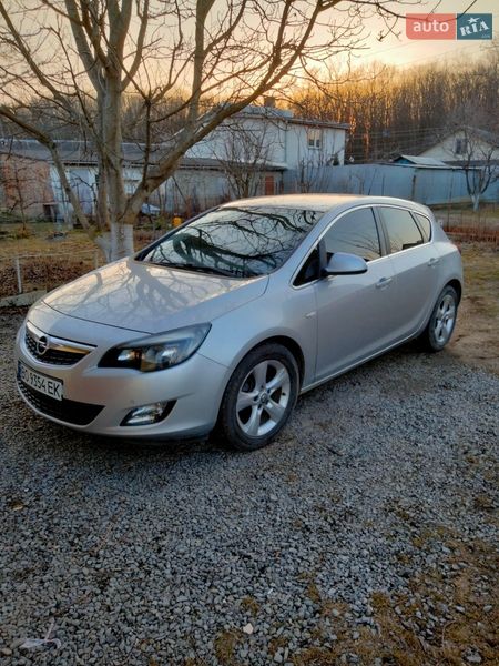 Opel Astra 2010