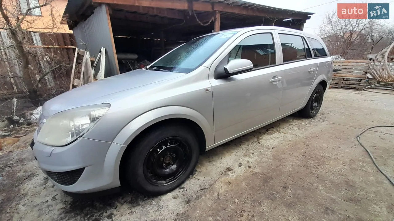 2010 Opel Astra - мініатюра 13