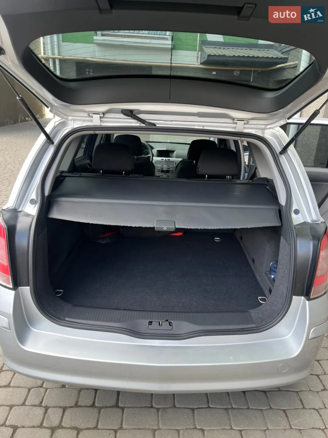 2011 Opel Astra - мініатюра 18