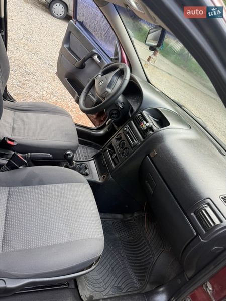 Седан Opel Astra 2008 в Надворной