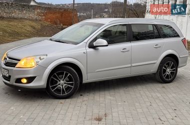 Универсал Opel Astra 2010 в Вишневце