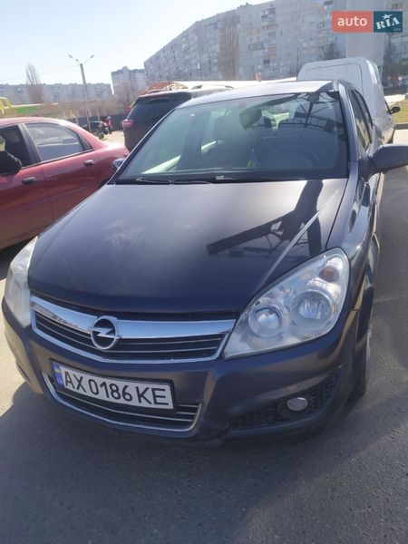 Хэтчбек Opel Astra 2008 в Харькове