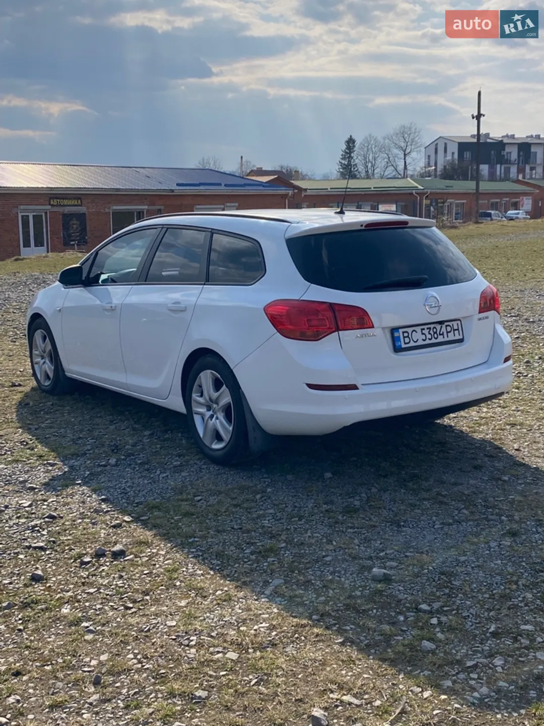 2011 Opel Astra - мініатюра 9