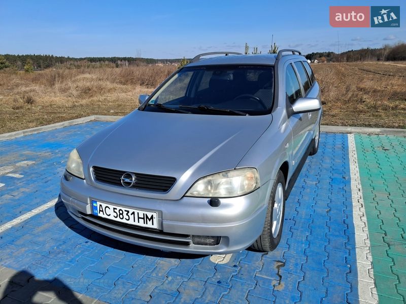 Opel Astra 2004