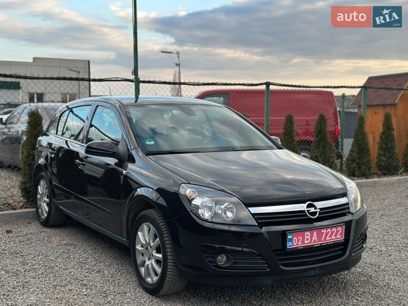 Хэтчбек Opel Astra 2004 в Виннице