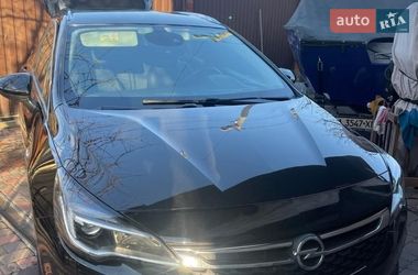 Универсал Opel Astra 2016 в Киеве
