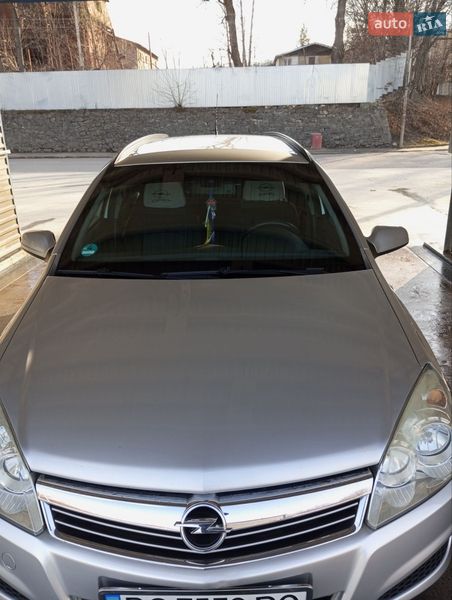 Opel Astra 2009