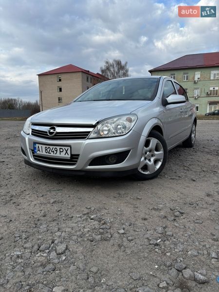Opel Astra 2008