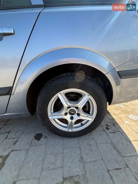 Универсал Opel Astra 2005 в Тернополе