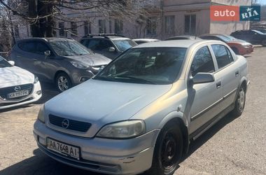 Седан Opel Astra 2004 в Киеве