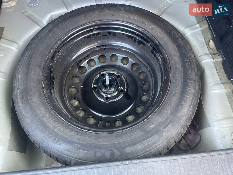 Универсал Opel Astra 2014 в Ровно