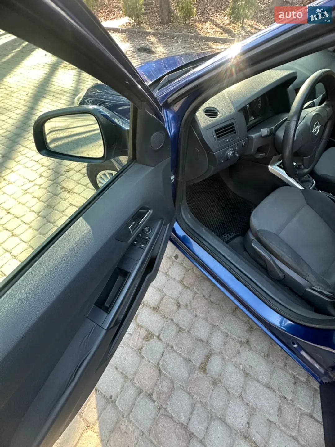 2011 Opel Astra - мініатюра 21