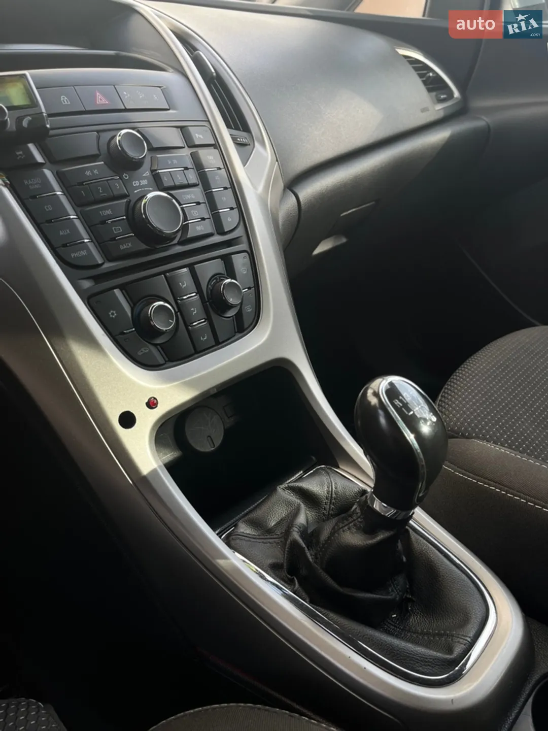 2011 Opel Astra - мініатюра 19