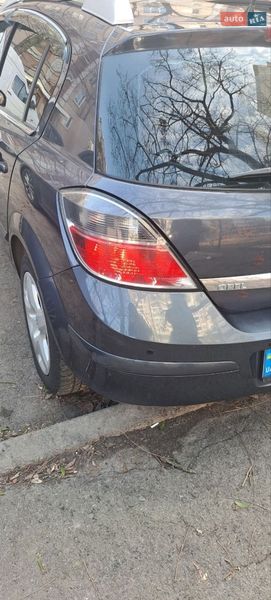 Хэтчбек Opel Astra 2007 в Киеве