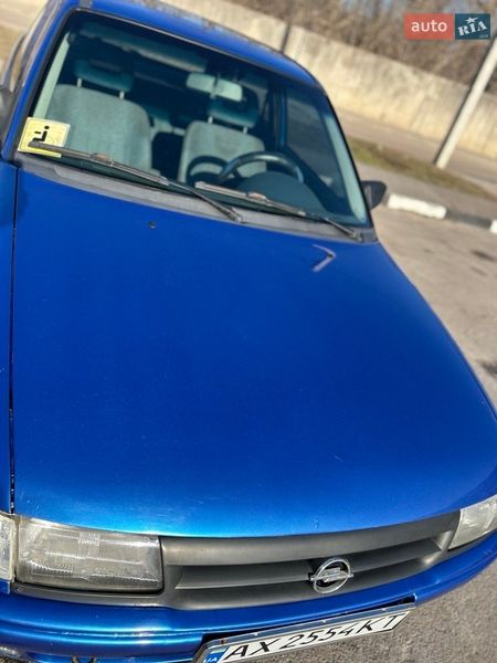 Хэтчбек Opel Astra 1993 в Харькове