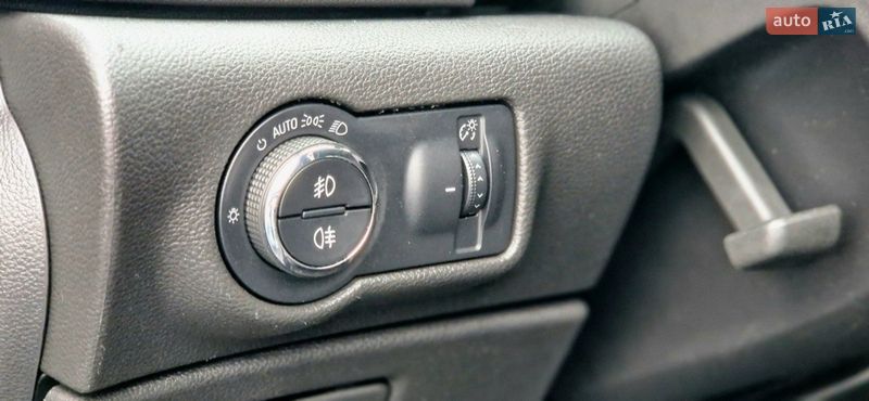 Универсал Opel Astra 2014 в Ровно фото 11 Универсал Opel Astra 2014 в Ровно