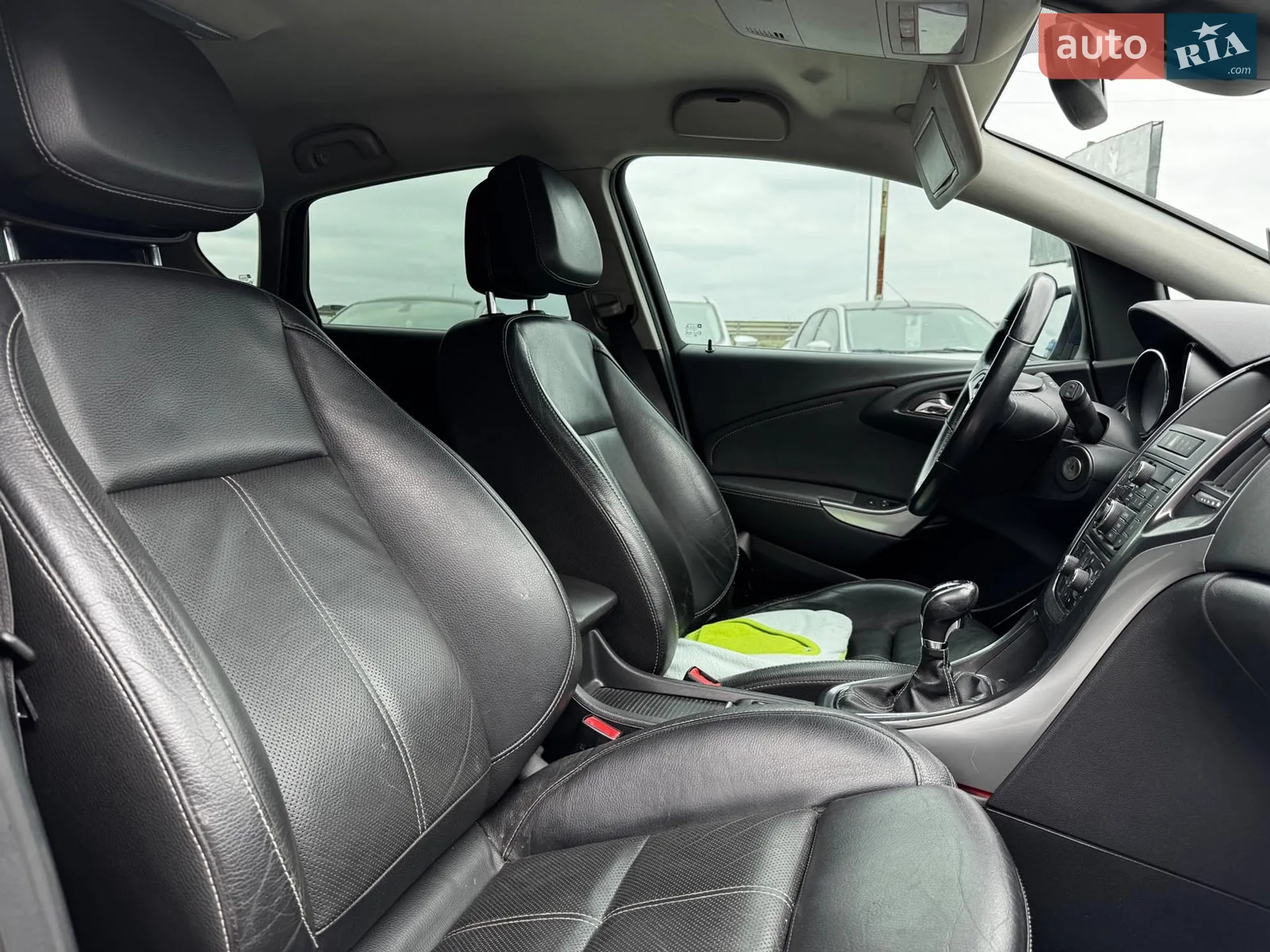 2011 Opel Astra - мініатюра 24
