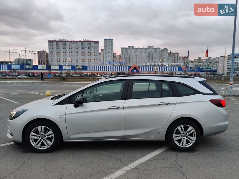 Универсал Opel Astra 2021 в Киеве