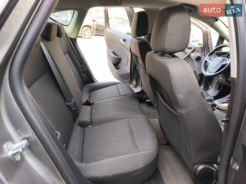 Седан Opel Astra 2019 в Дніпрі фото 12 Седан Opel Astra 2019 в Дніпрі