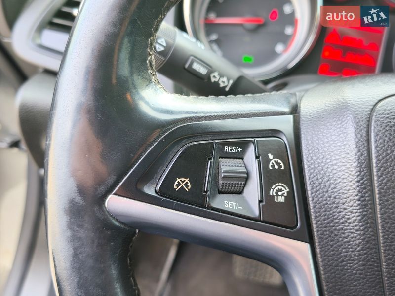 Седан Opel Astra 2019 в Дніпрі фото 17 Седан Opel Astra 2019 в Дніпрі