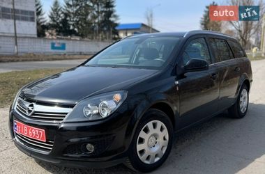 Универсал Opel Astra 2011 в Хмельницком