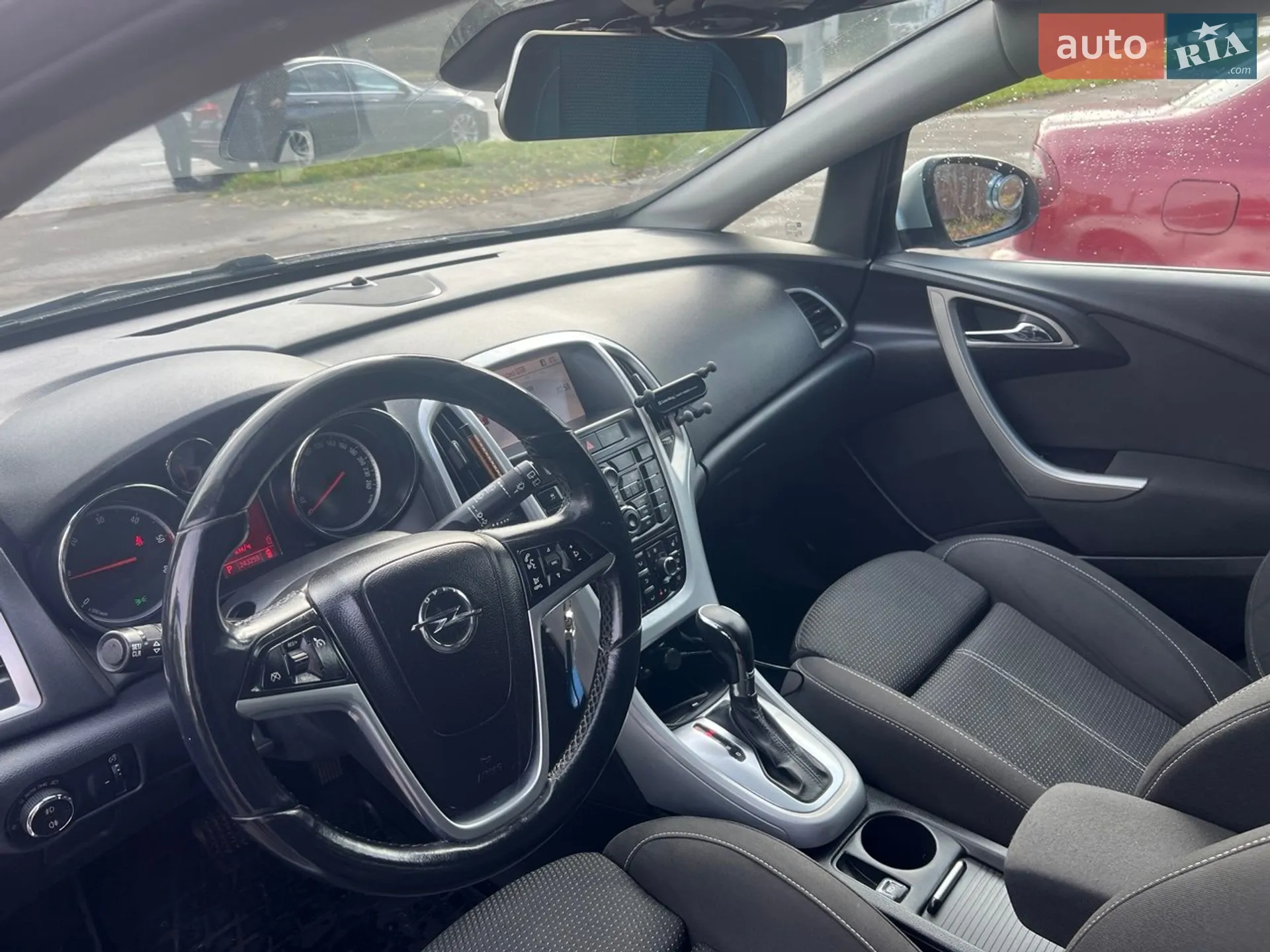 2011 Opel Astra - мініатюра 8