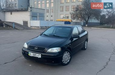 Седан Opel Astra 2008 в Попільні