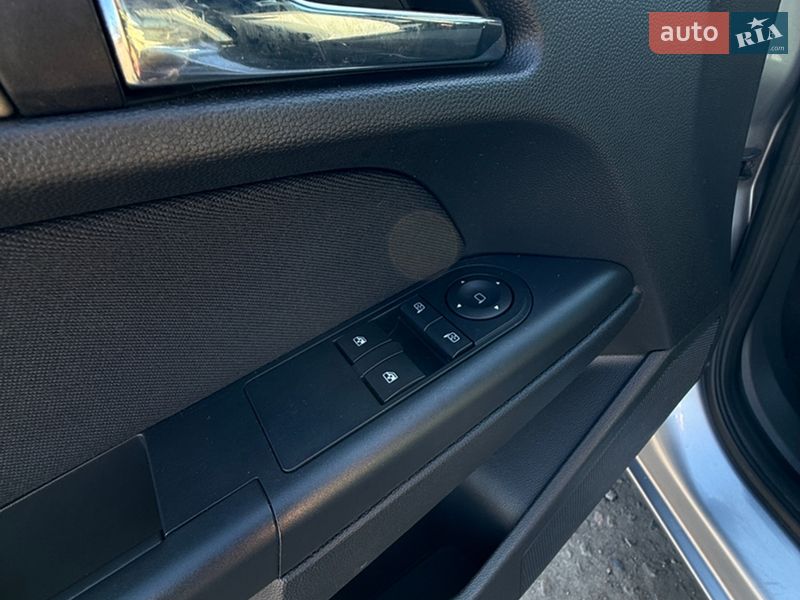 Універсал Opel Astra 2009 в Полтаві