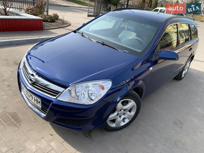Універсал Opel Astra 2008 в Нововолинську