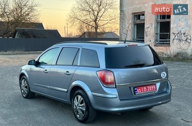 Универсал Opel Astra 2005 в Луцке