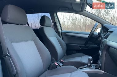 Универсал Opel Astra 2005 в Луцке