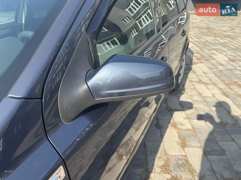 Универсал Opel Astra 2008 в Ахтырке фото 17 Универсал Opel Astra 2008 в Ахтырке