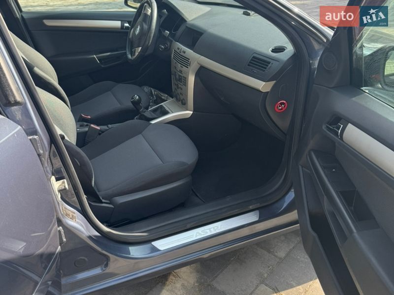 Универсал Opel Astra 2008 в Ахтырке фото 21 Универсал Opel Astra 2008 в Ахтырке