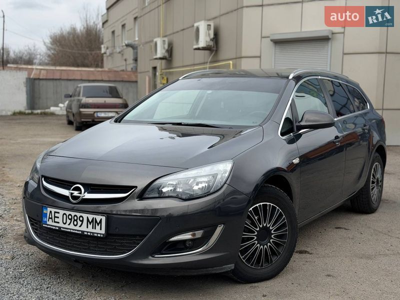 Универсал Opel Astra 2015 в Днепре фото 2 Универсал Opel Astra 2015 в Днепре