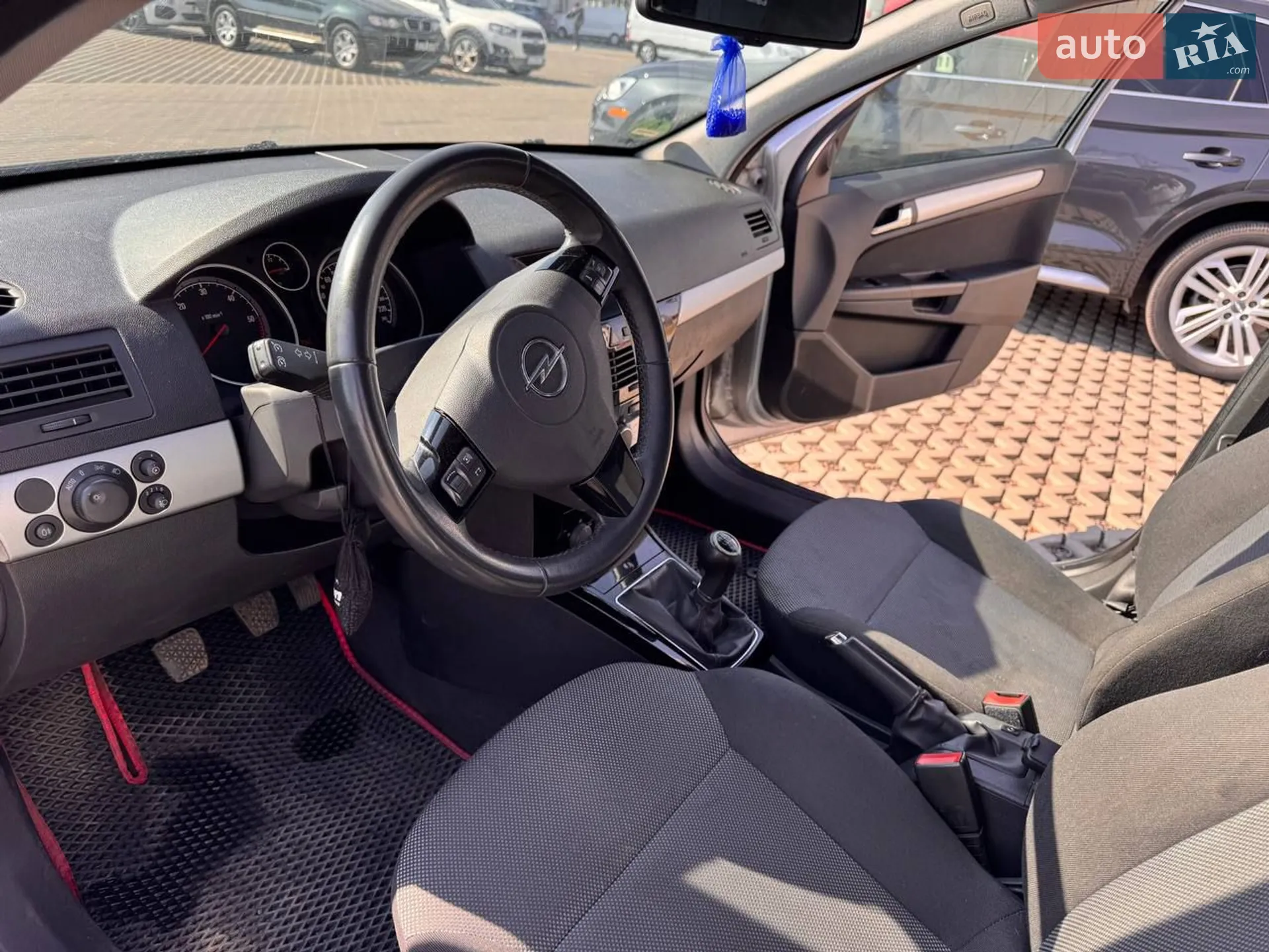 2010 Opel Astra - мініатюра 8