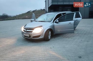 Универсал Opel Astra 2008 в Черновцах