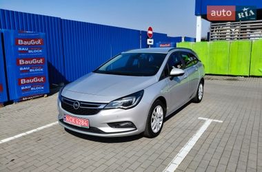 Універсал Opel Astra 2018 в Калуші