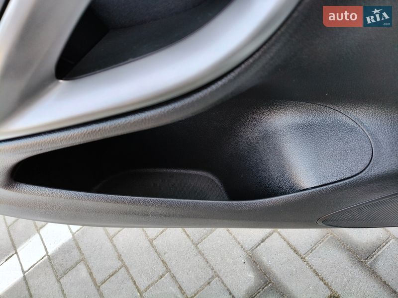 Универсал Opel Astra 2018 в Калуше