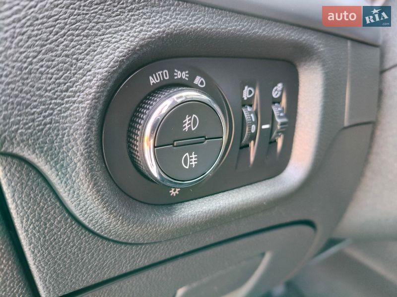 Универсал Opel Astra 2018 в Калуше