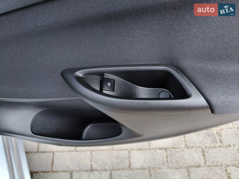 Универсал Opel Astra 2018 в Калуше