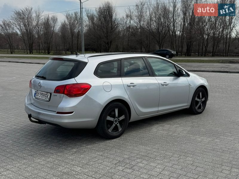 Универсал Opel Astra 2011 в Запорожье фото 5 Универсал Opel Astra 2011 в Запорожье